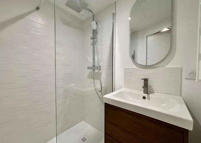 Centre Historique De - Cosy Face A La Garonne - L'ecrin De Tounis شقة